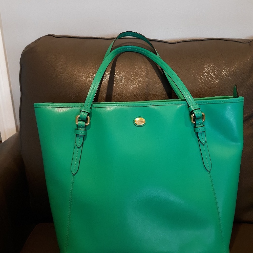 Coach Tote